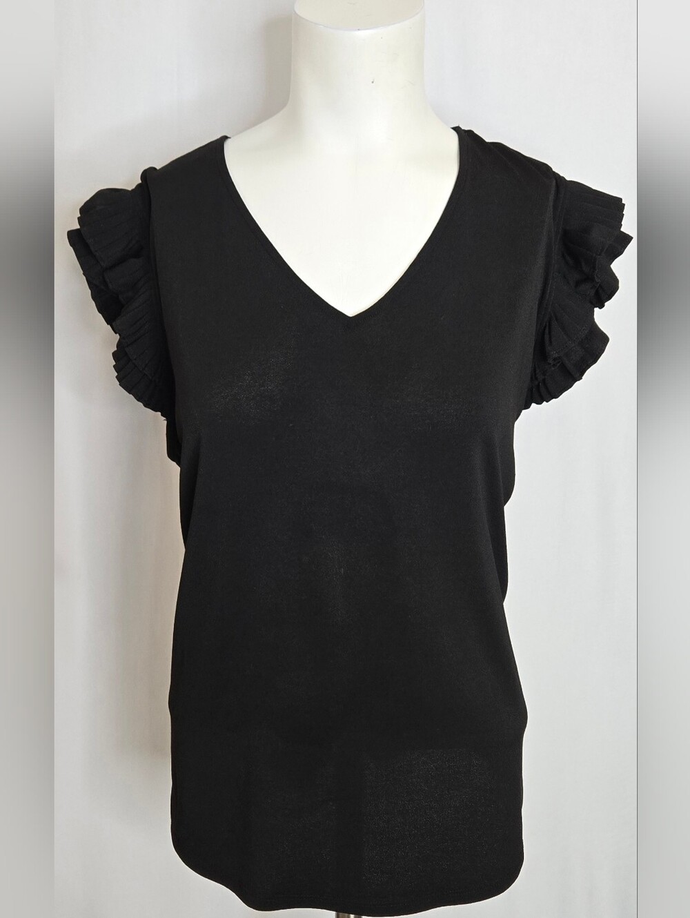 Adrianna Papell Black Pleated Ruffle Cap Sleeve Stretch Blouse Large NWOT